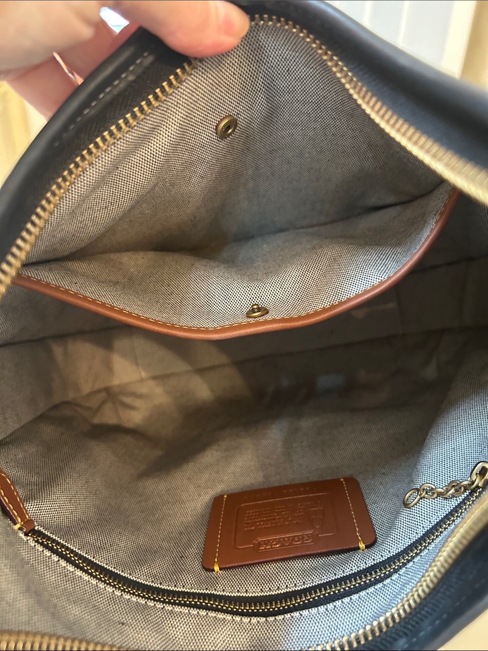 Coach black leather hobo bag - Picture 6 of 6